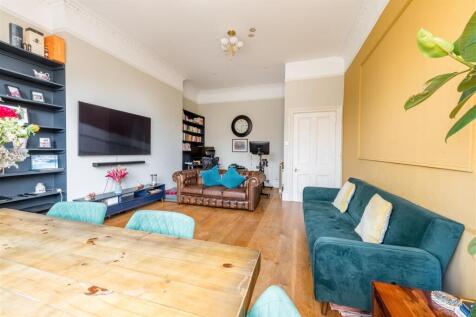 Flat 4, 30 First Avenue-16.jpg