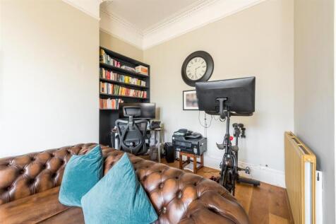 Flat 4, 30 First Avenue-19.jpg