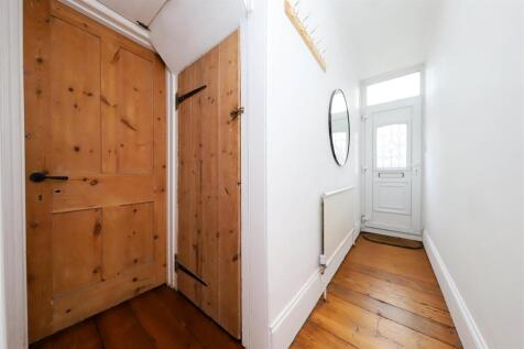 nicholas james hartington terrace hallway_.jpg