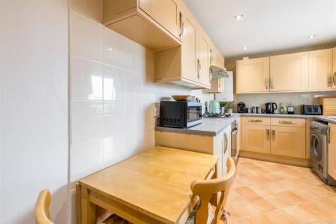 Flat 25 Veric-4.jpg