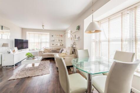 Flat 11 Penzance House-9.jpg