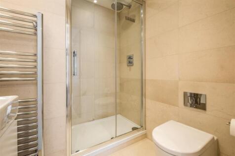 Flat 2 The Point-20.jpg
