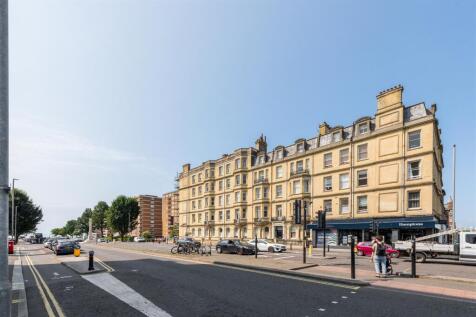 Flat 10, Grand Avenue Mansions-26.jpg