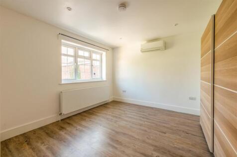 23 Lansdowne Road-19.jpg