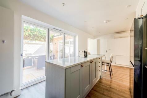 23 Lansdowne Road-7.jpg