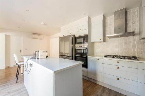 23 Lansdowne Road-6.jpg