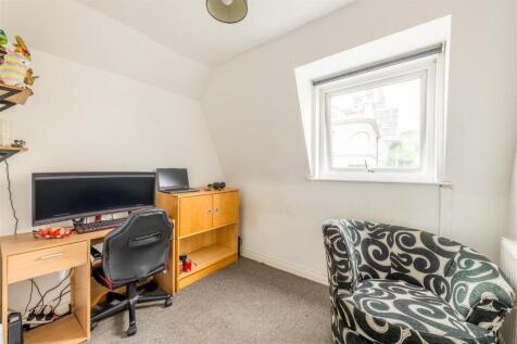 63B St Georges Road-11.jpg