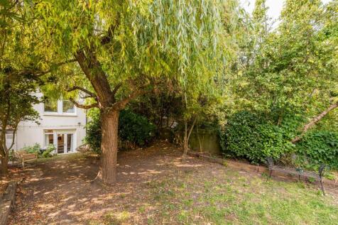 13a Clarendon Villas-29.jpg