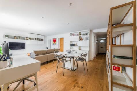 Flat 1, 37 Montpelier Crescent-10.jpg
