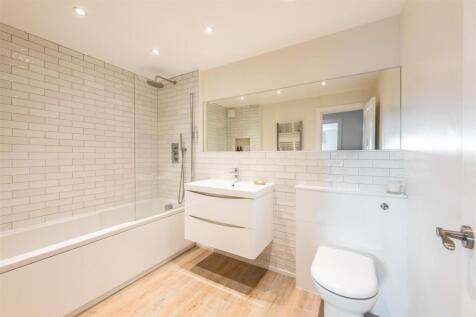 Flat 15, West View-18.jpg