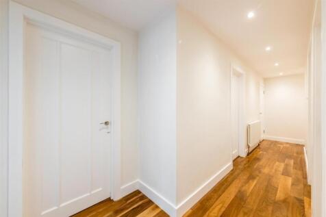 Flat 15, West View-21.jpg
