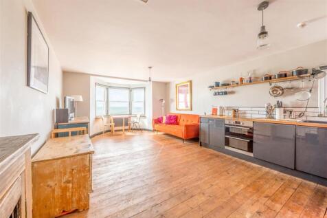 Flat 10, 41 Kings Road-6.jpg