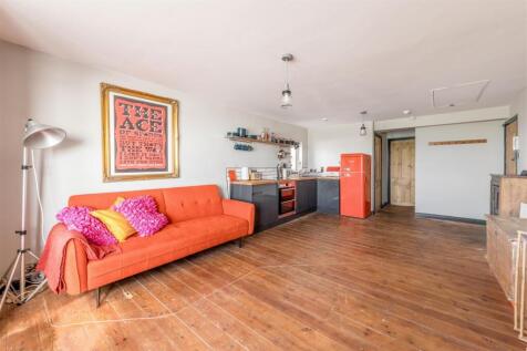 Flat 10, 41 Kings Road-9.jpg