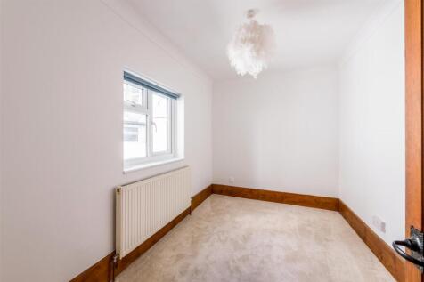 Flat 5, 24-25 Broad Street-9.jpg