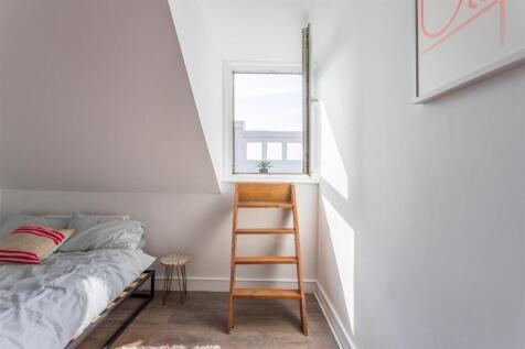 Flat 6, 3 Denmark Terrace-13.jpg