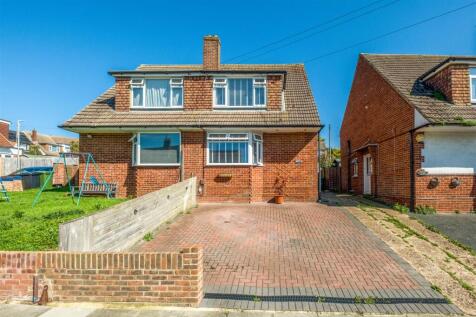 40 Broomfield Drive-1.jpg