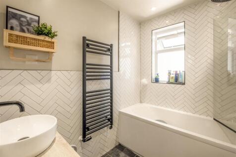 40 Broomfield Drive-9.jpg