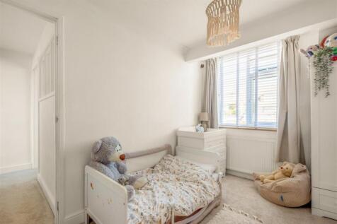 40 Broomfield Drive-17.jpg