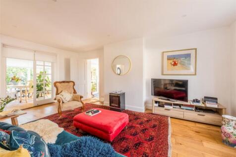 1 Vernon Avenue-4.jpg