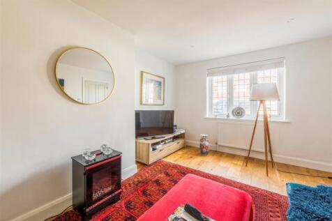 1 Vernon Avenue-9.jpg