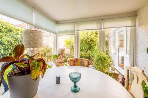 1 Vernon Avenue-11.jpg