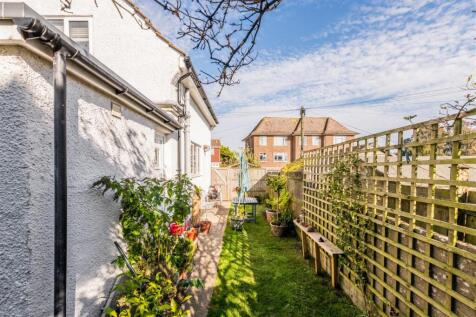 1 Vernon Avenue-26.jpg