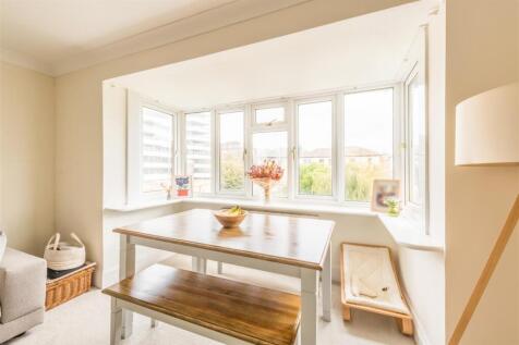 Flat 5, 36 Wilbury Road-9.jpg