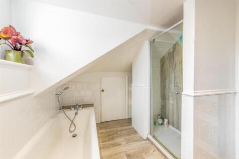 Flat 5, 36 Wilbury Road-19.jpg