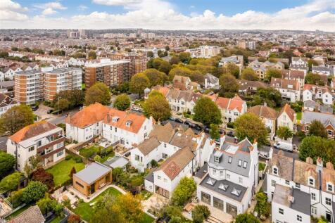 Flat 1, 76 Walsingham Road-22.jpg