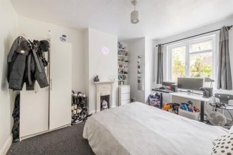 121 Milner Road-9.jpg