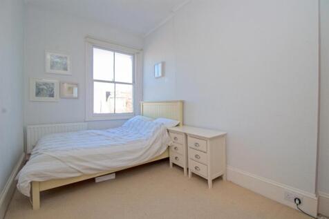 Flat 4 bedroom 2.jpg