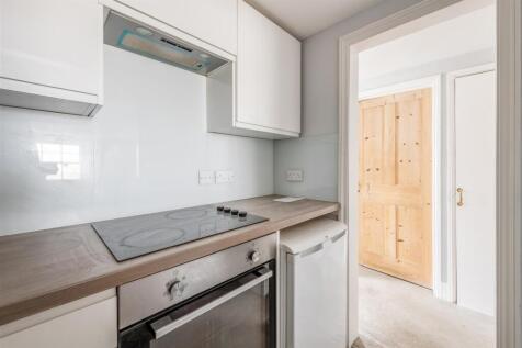 Flat 16, 5-6 Sussex Square-5.jpg