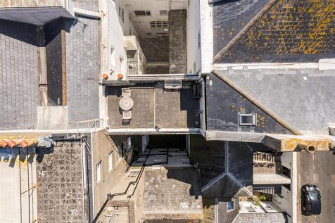 Flat 16, 5-6 Sussex Square-21.jpg