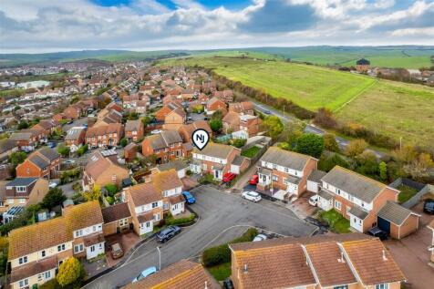 9 Blackthorn Close_17.jpg