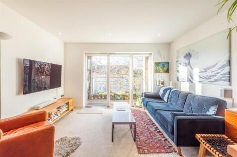 Flat 26 Park House-8.jpg