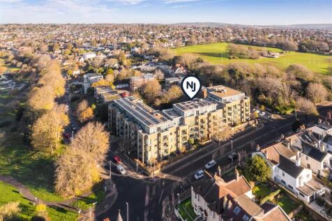 Flat 26 Park House-22.jpg