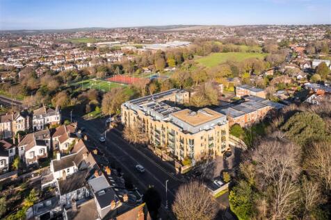 Flat 26 Park House-21.jpg