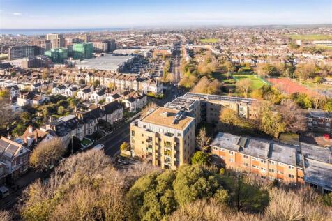 Flat 26 Park House-27.jpg