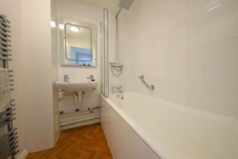 nicholas james tillington bathroom_.jpg