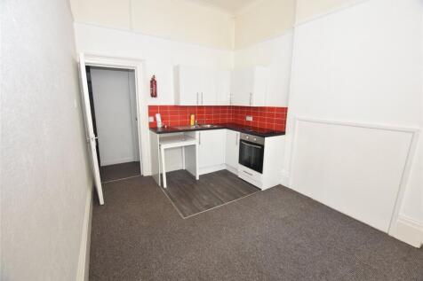 Lounge/Kitchen