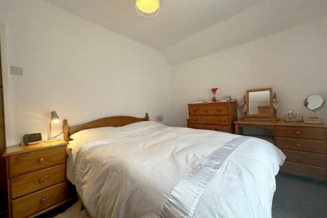 Second Bedroom 2.jpg