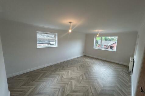 Living room photo.jpg