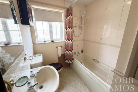 New bathroom photo.jpg