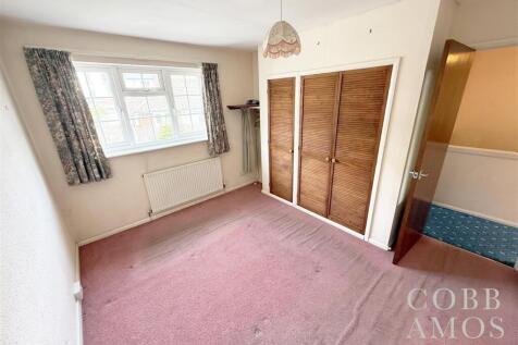 New main bedroom 1.jpg