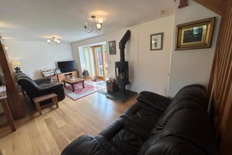 Living room.jpg