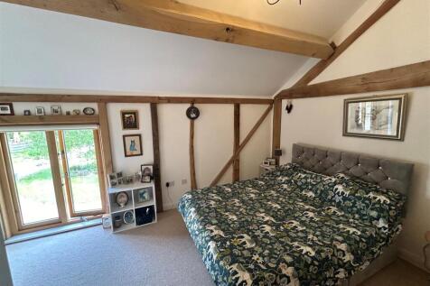 Bedroom1.jpg