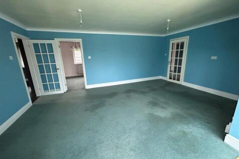 Living room.jpg