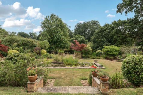 Communal Grounds