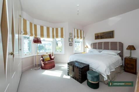 Ethelden Road 28-021 LR - JT.jpg
