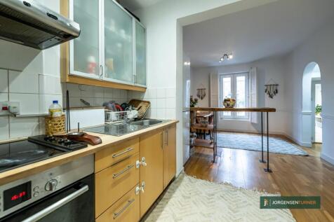 Kitchen.jpg
